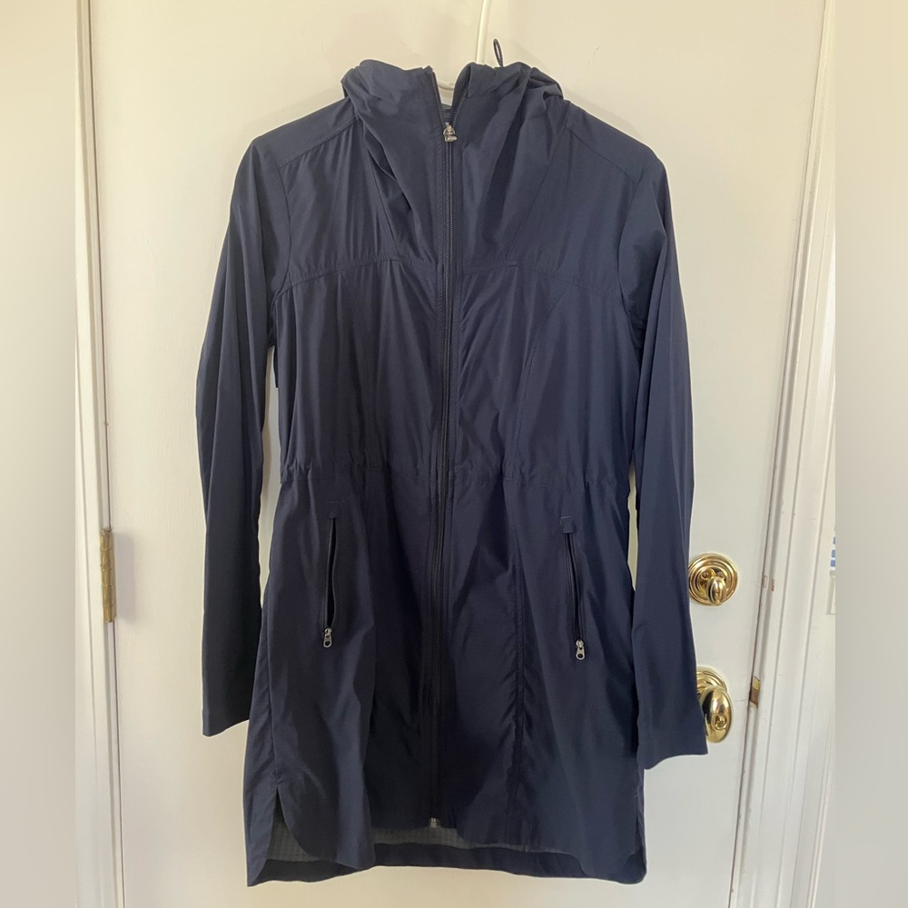 Athleta Navy lightweight rain jacket size XS